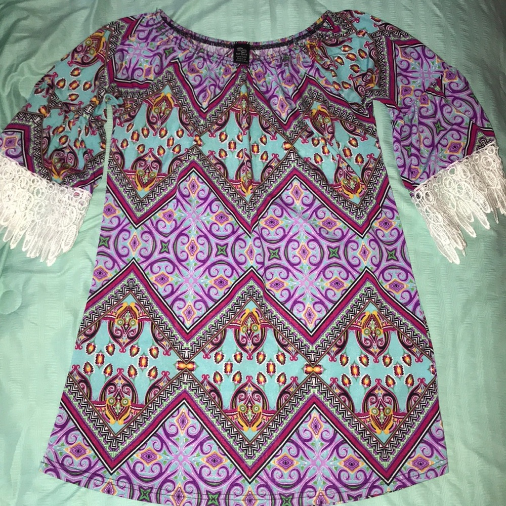 Half Sleeve Lace Tunic